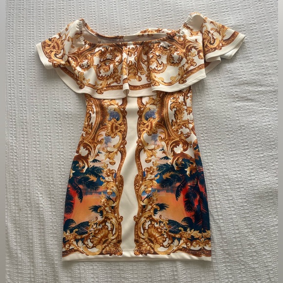 Gold detailed off the shoulder dress in a size US S - Picture 1 of 3